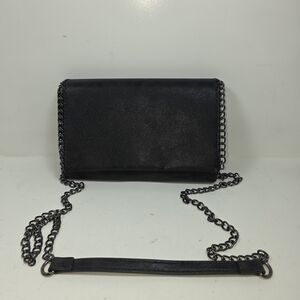 Black Chain-Trim Crossbody Bag - Classic Women's Bag